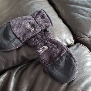 Northface mittens